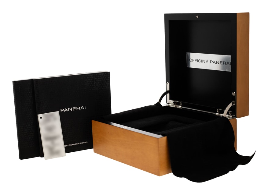 Panerai Luminor Marina PAM00661 Image 4